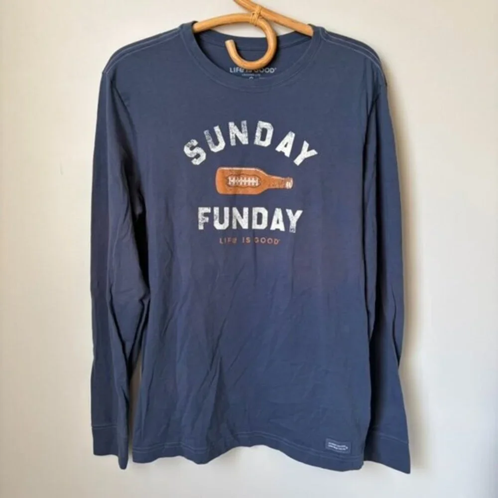 Life Is Good Sunday Funday Football Crusher-Lite Long Sleeve T-shirt Men's Small